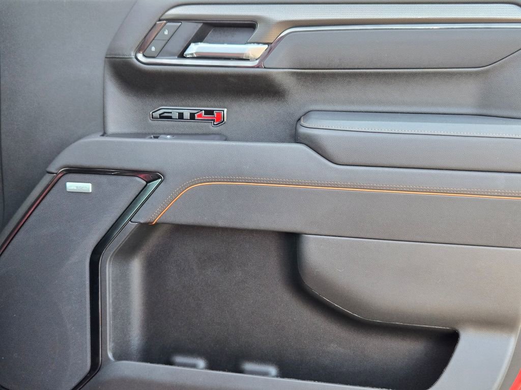 Used 2025 GMC Sierra 1500 AT4 w/ AT4 Premium Package image 29