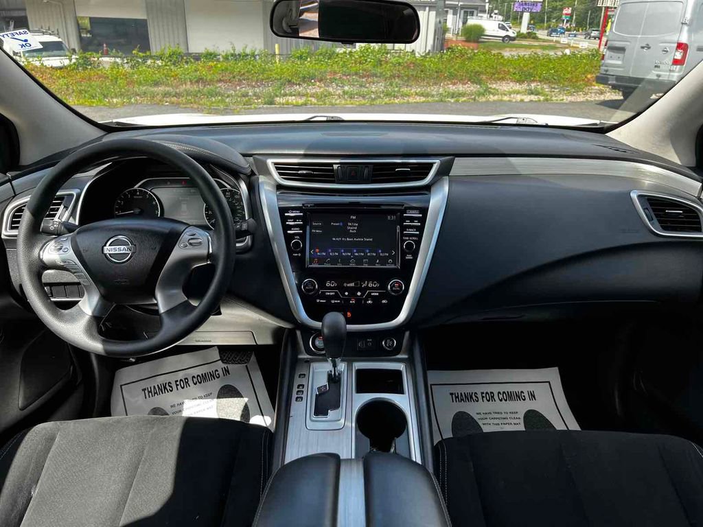 Used 2018 Nissan Murano S image 19