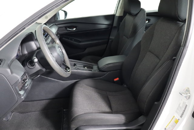 Used 2025 Honda Accord SE image 14