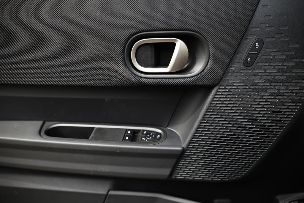 New 2026 MINI Cooper 2-Door Hardtop FWD image 13