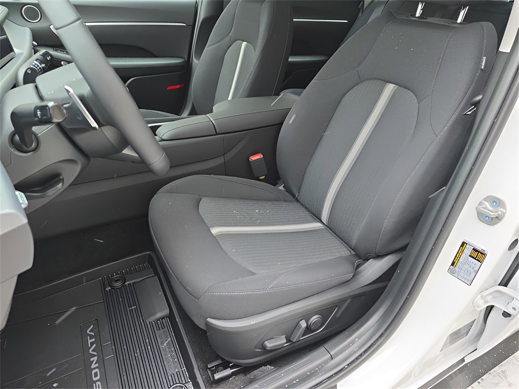 New 2025 Hyundai Sonata SEL image 16