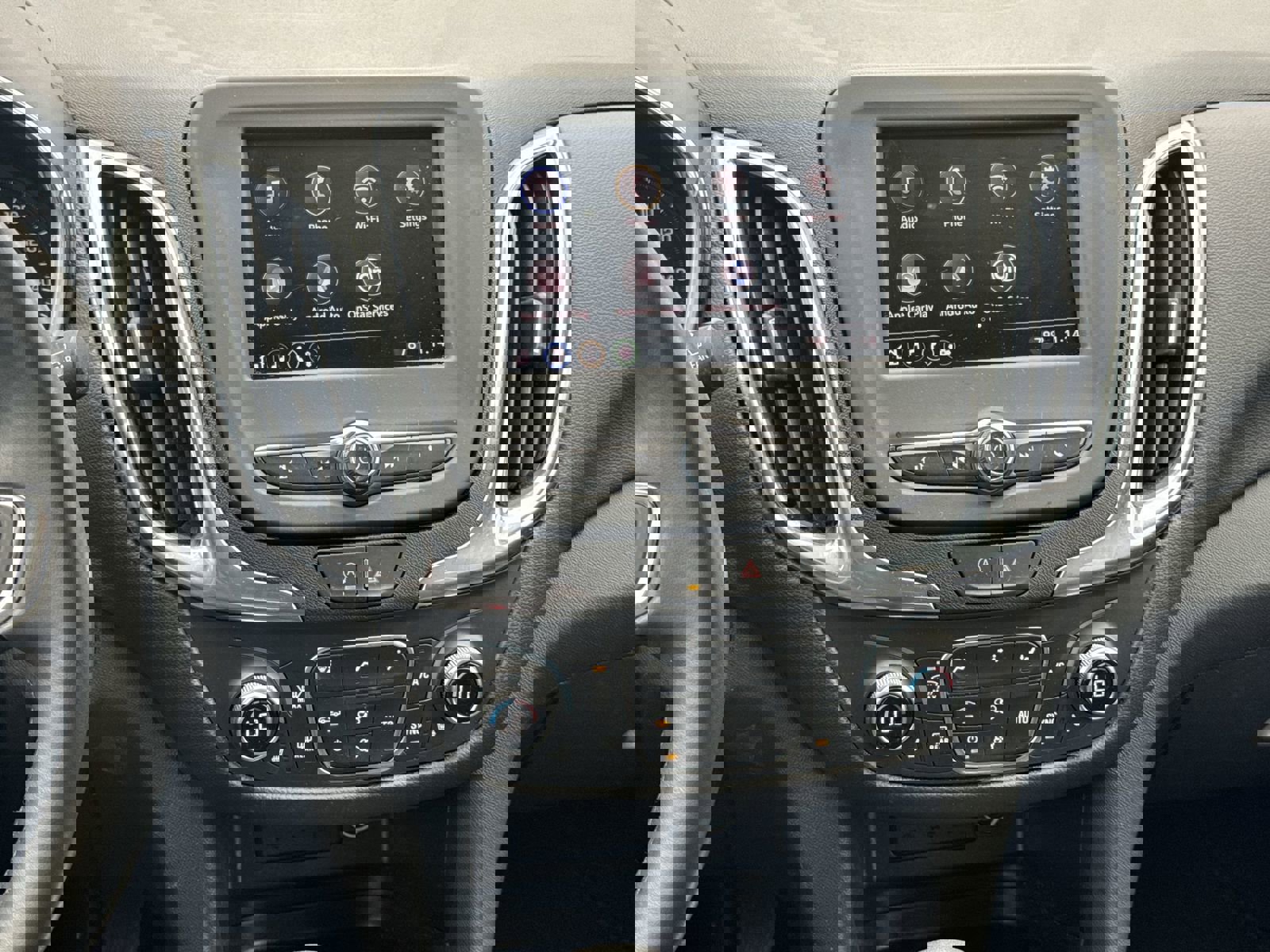 Used 2024 Chevrolet Equinox LT image 29