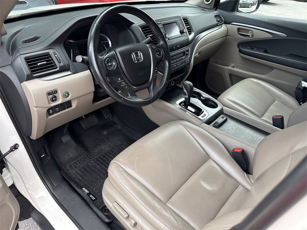 Used 2018 Honda Ridgeline RTL image 11
