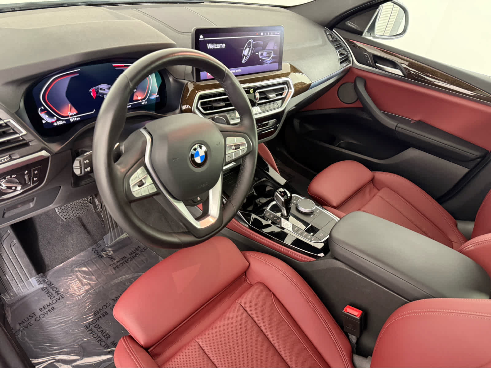 Used 2023 BMW X4 xDrive30i w/ Parking Assistance Package AWD/4WD image 10