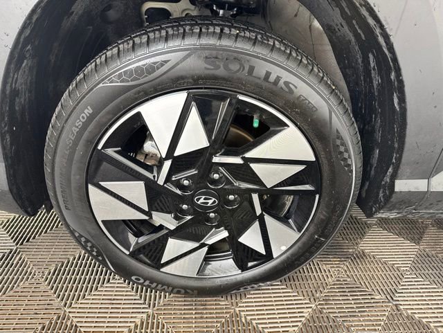 Used 2025 Hyundai Kona SEL FWD image 31
