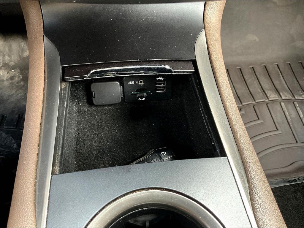 Used 2015 Lincoln MKC AWD w/ Equipment Group 102A Reserve image 18