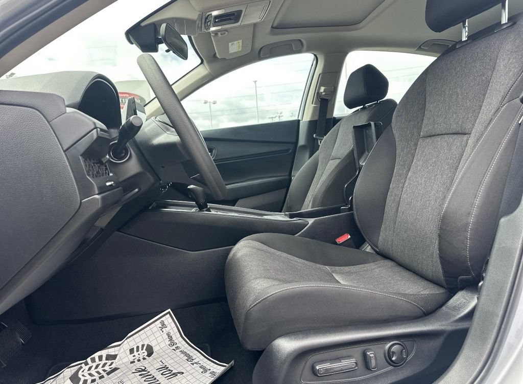 Used 2025 Honda Accord SE image 9