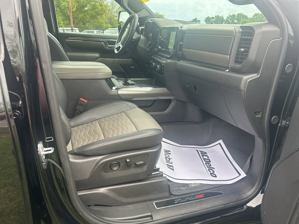 Used 2024 Chevrolet Silverado 2500 ZR2 w/ ZR2 Bison Edition image 20