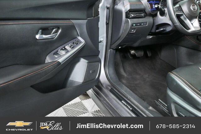 Used 2023 Nissan Sentra SR w/ SR Premium Package FWD image 7