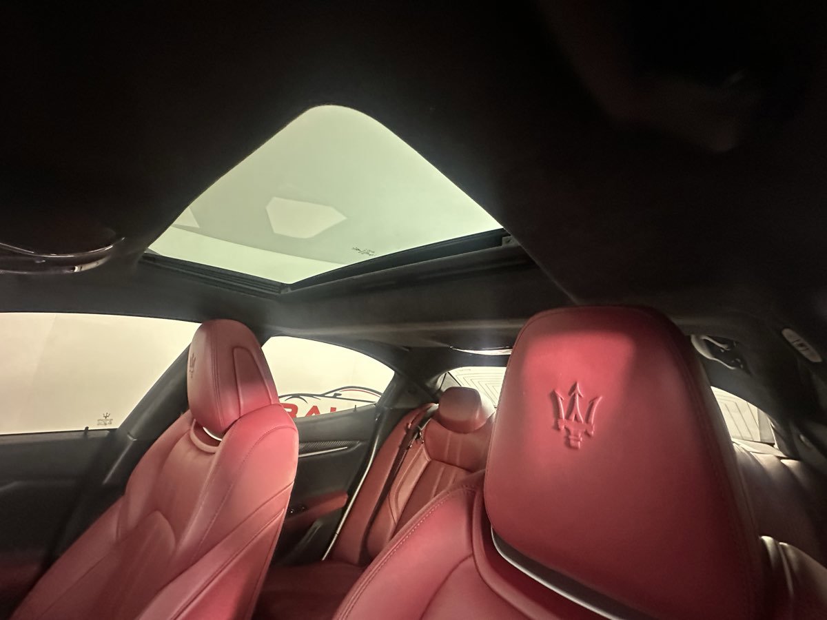 Used 2023 Maserati Ghibli Modena Q4 image 25