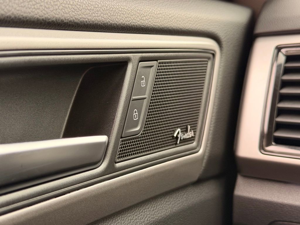 Used 2021 Volkswagen Atlas SEL Premium image 28