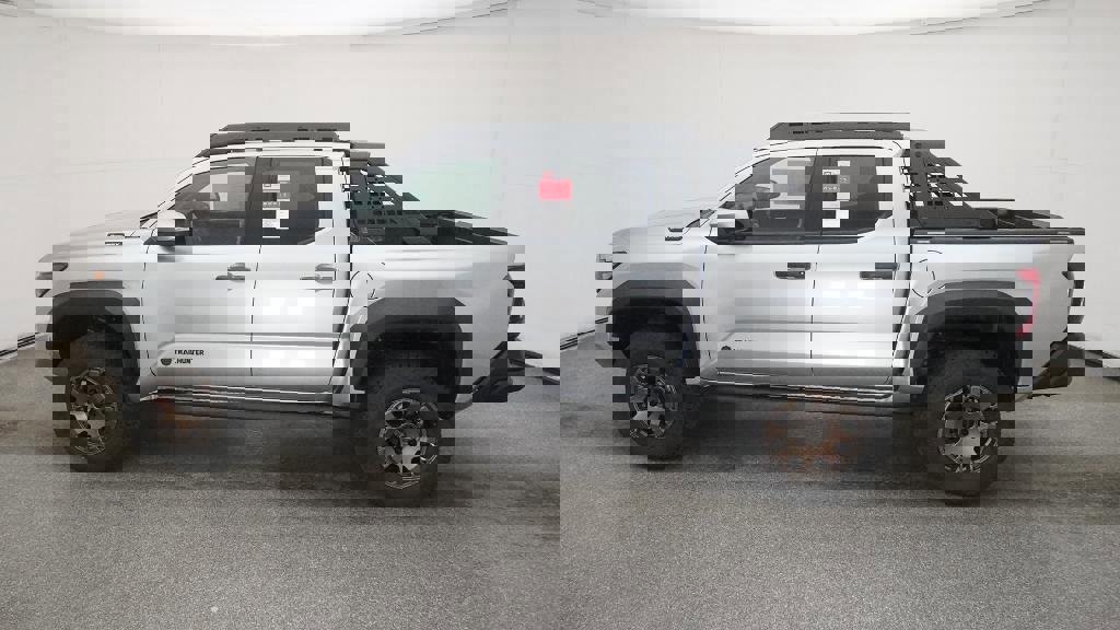 New 2025 Toyota Tacoma 4x4 Double Cab Hybrid image 10