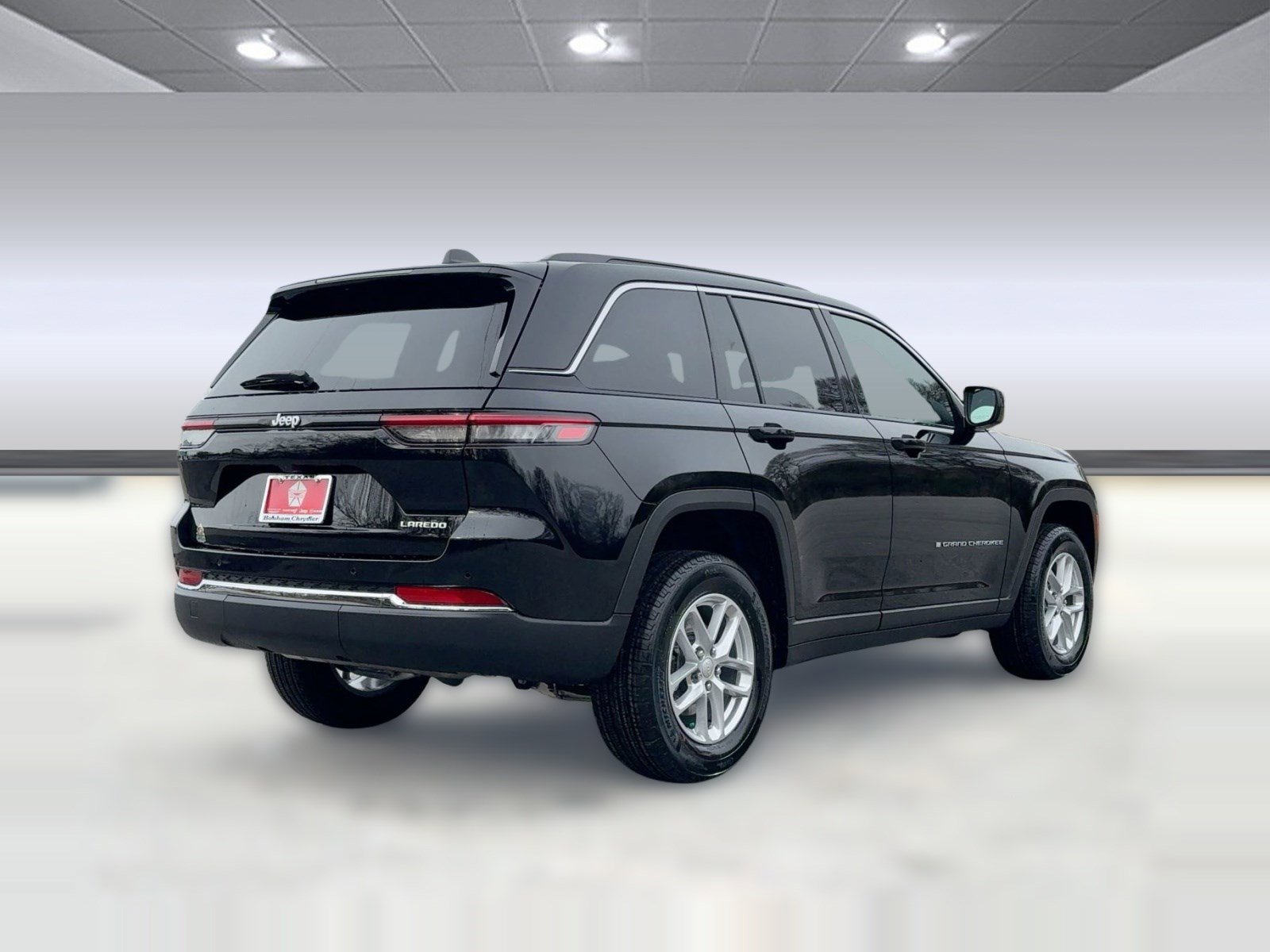 New 2025 Jeep Grand Cherokee Laredo X image 9