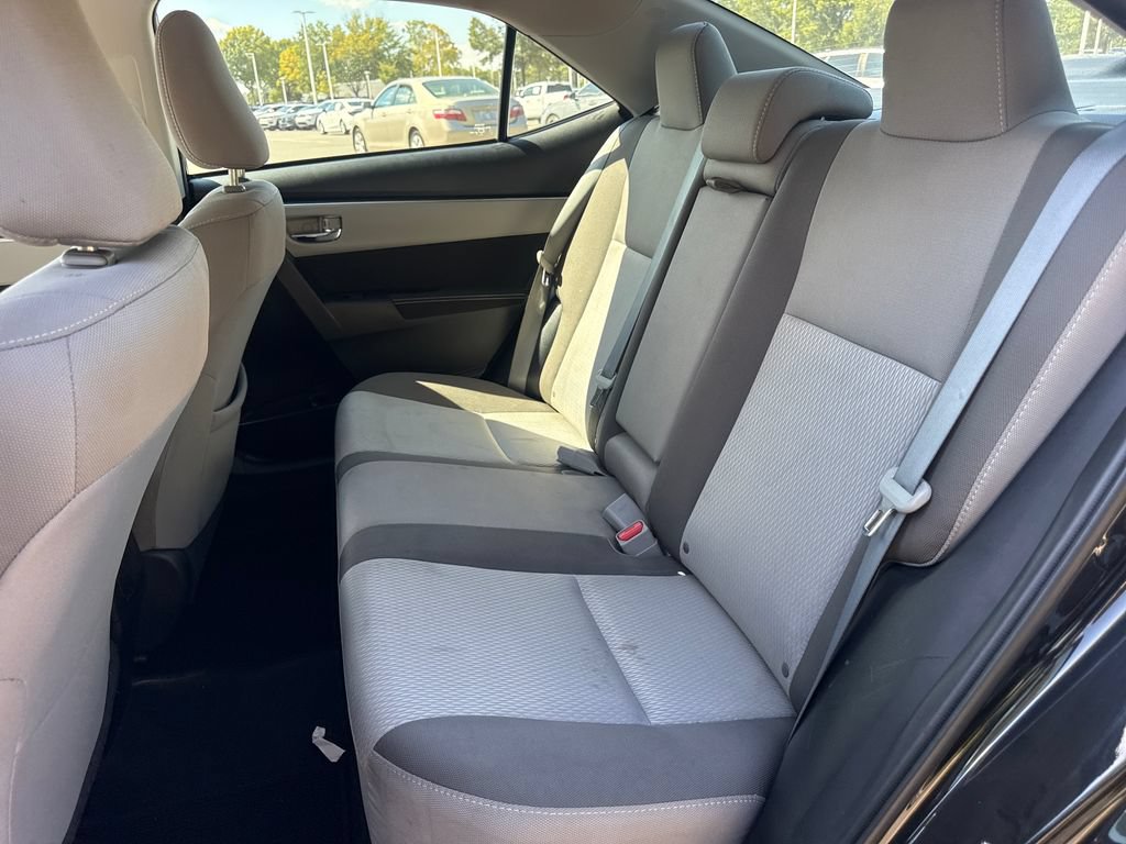 Used 2017 Toyota Corolla L FWD image 31