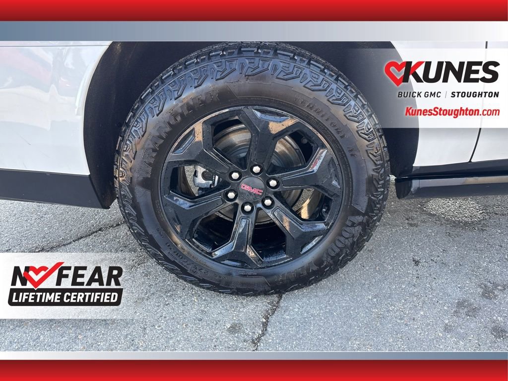 Used 2025 GMC Yukon XL AT4 Ultimate image 14