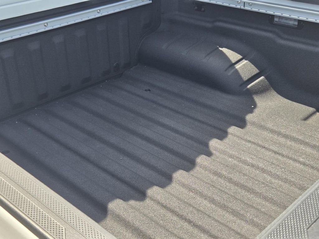 New 2026 Nissan Frontier Pro-X RWD image 5