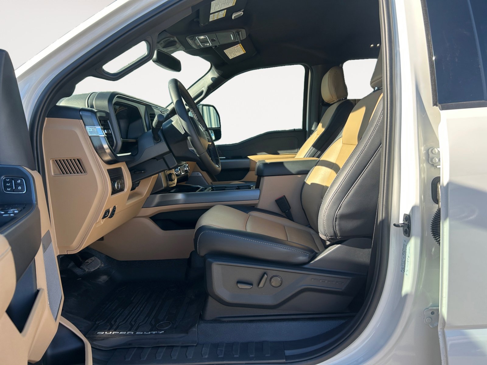 New 2026 Ford F350 Lariat AWD/4WD image 19