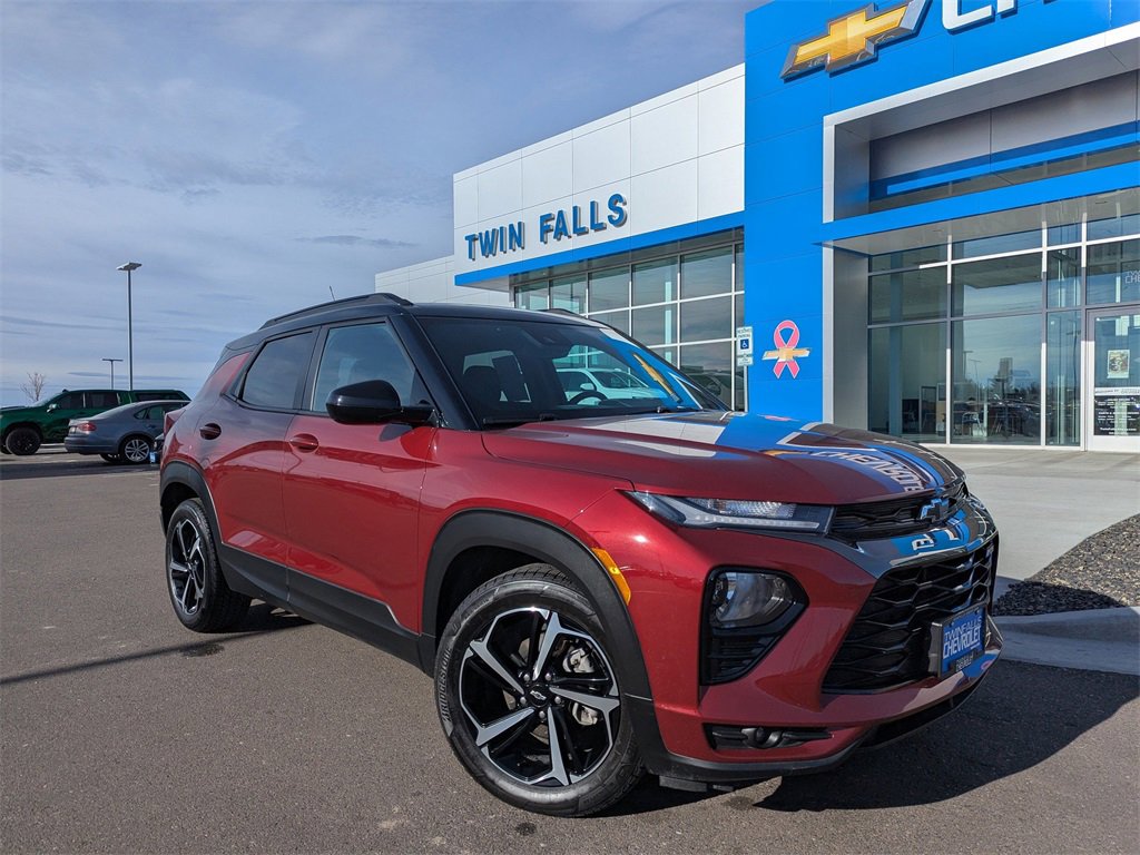 Used 2023 Chevrolet TrailBlazer RS w/ Sun and Liftgate Package