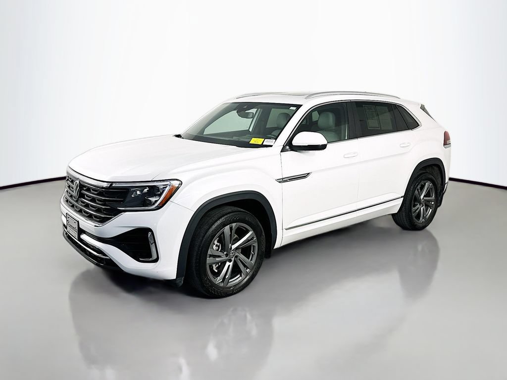 Used 2024 Volkswagen Atlas Cross Sport SEL R-Line AWD/4WD image 3