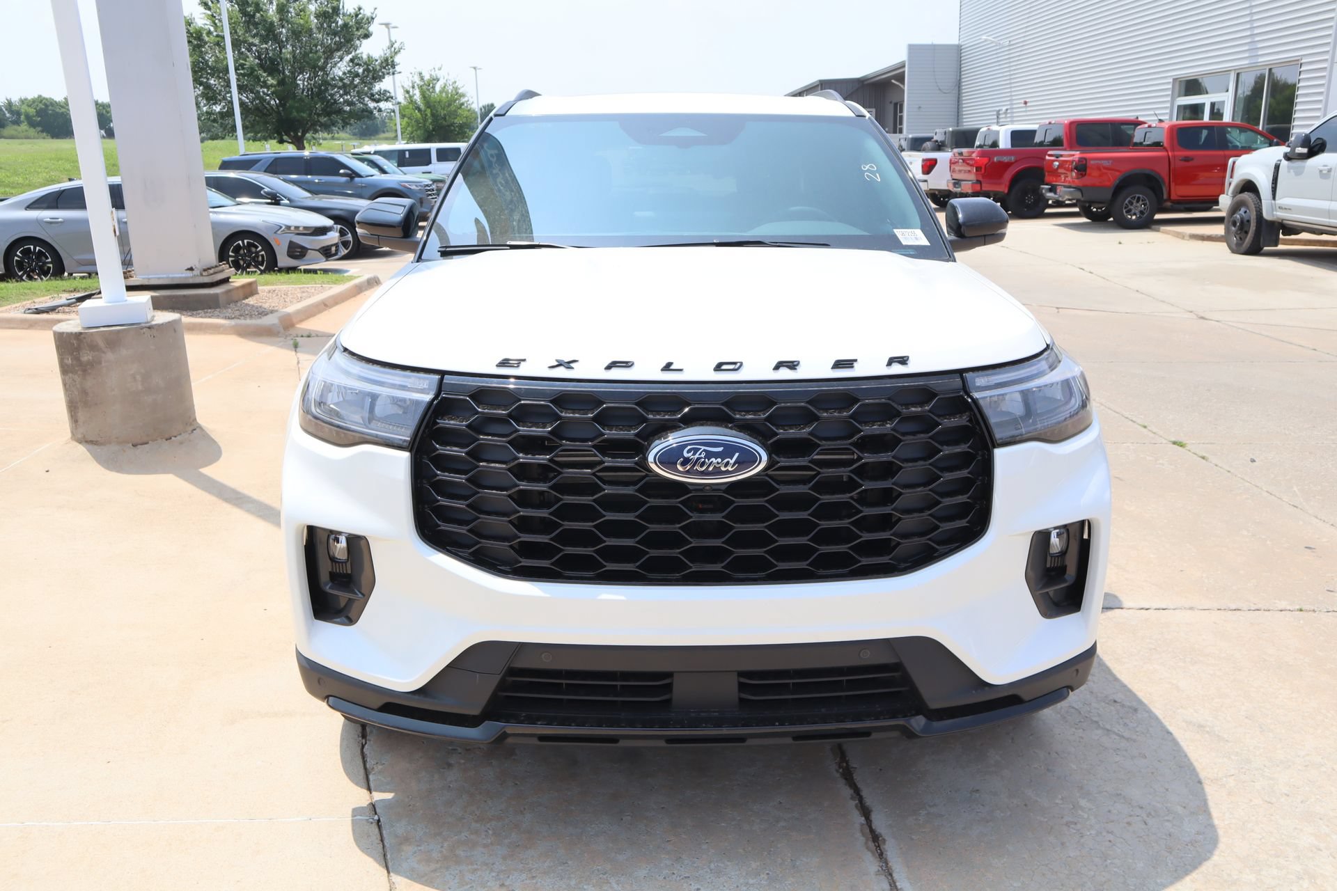 New 2026 Ford Explorer ST-Line w/ ST-Line Street Pack AWD/4WD image 16