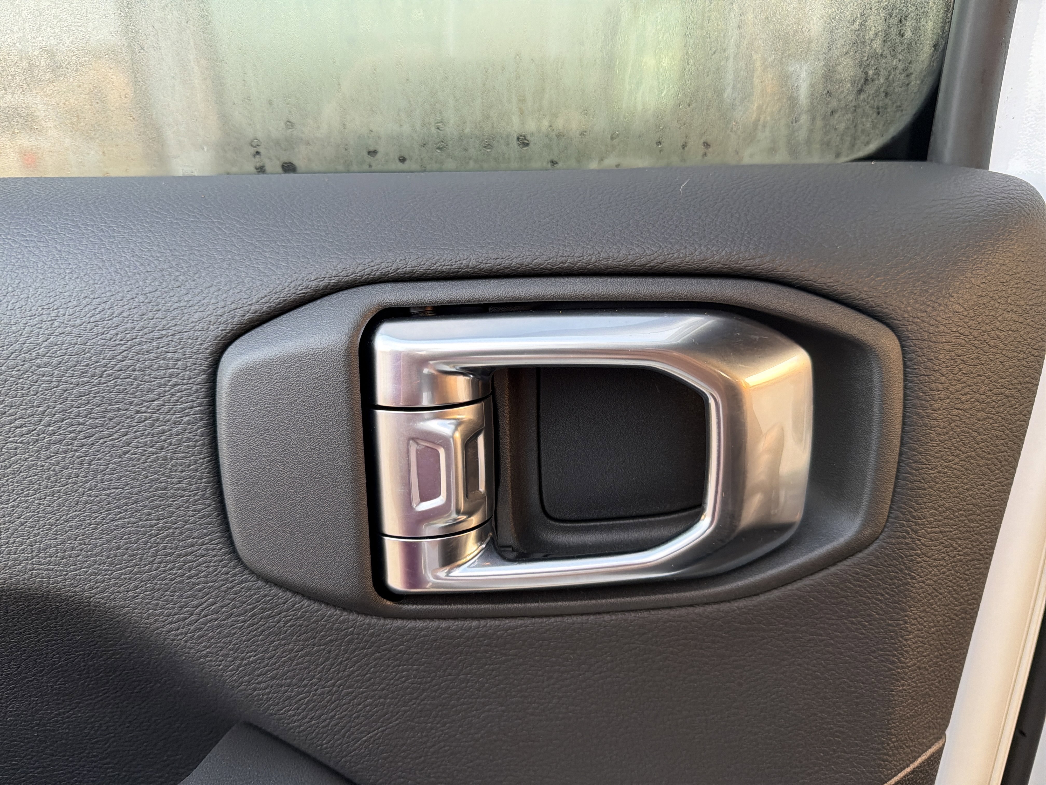 New 2026 Jeep Wrangler Unlimited Rubicon image 32