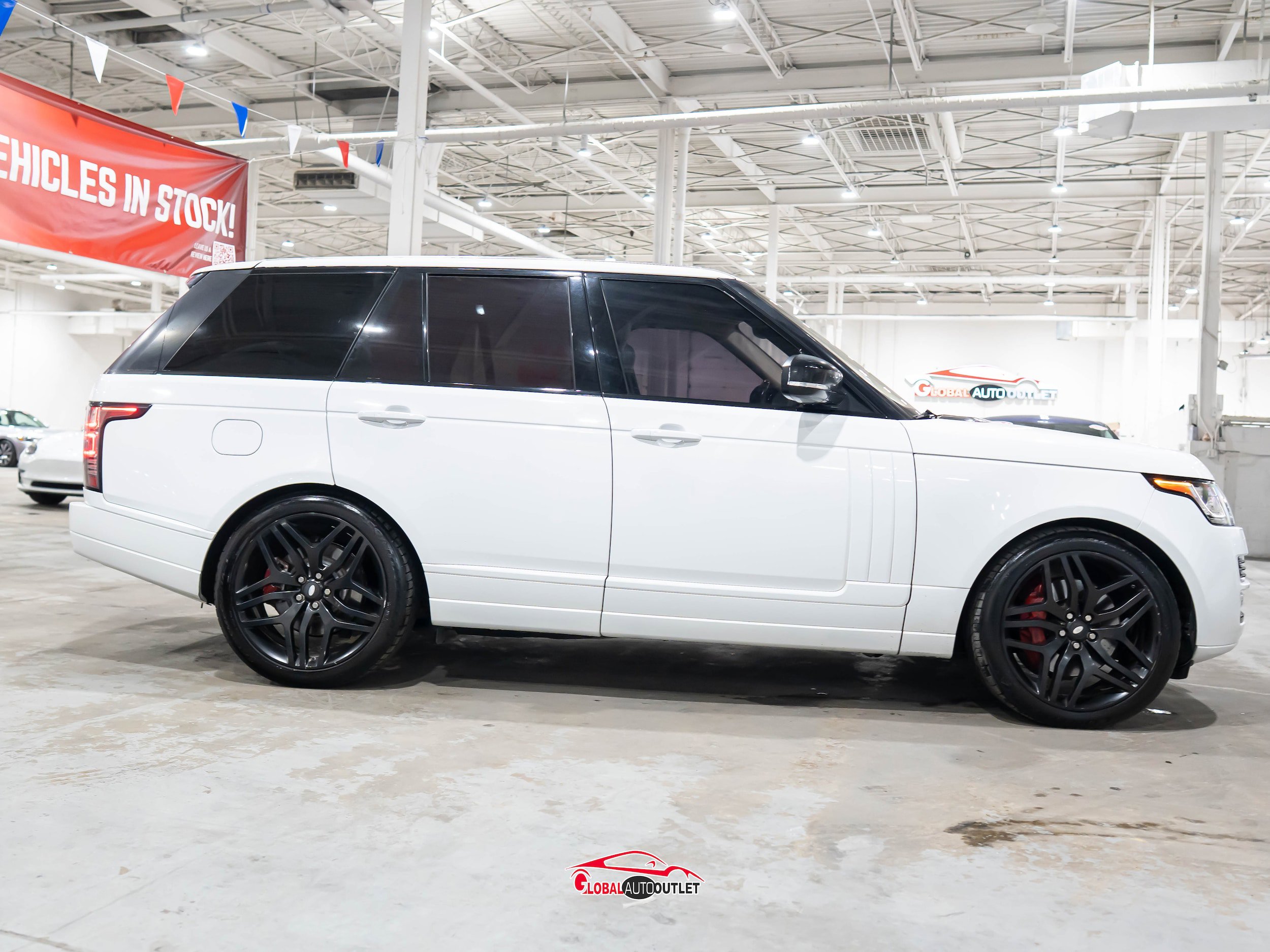 Used 2017 Land Rover Range Rover HSE AWD/4WD image 8
