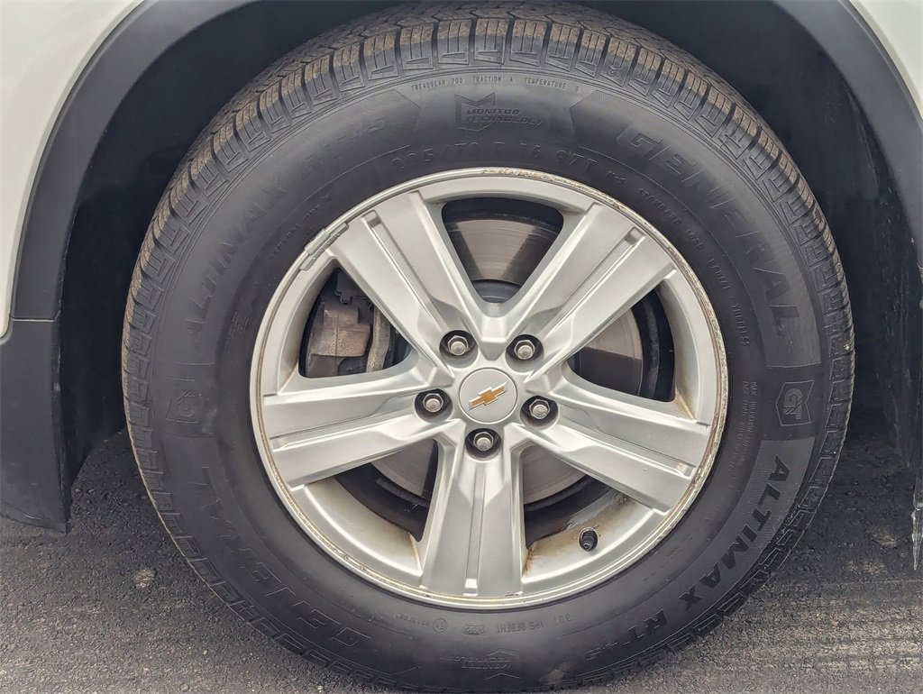 Used 2017 Chevrolet Trax LT w/ LT Convenience Package image 31