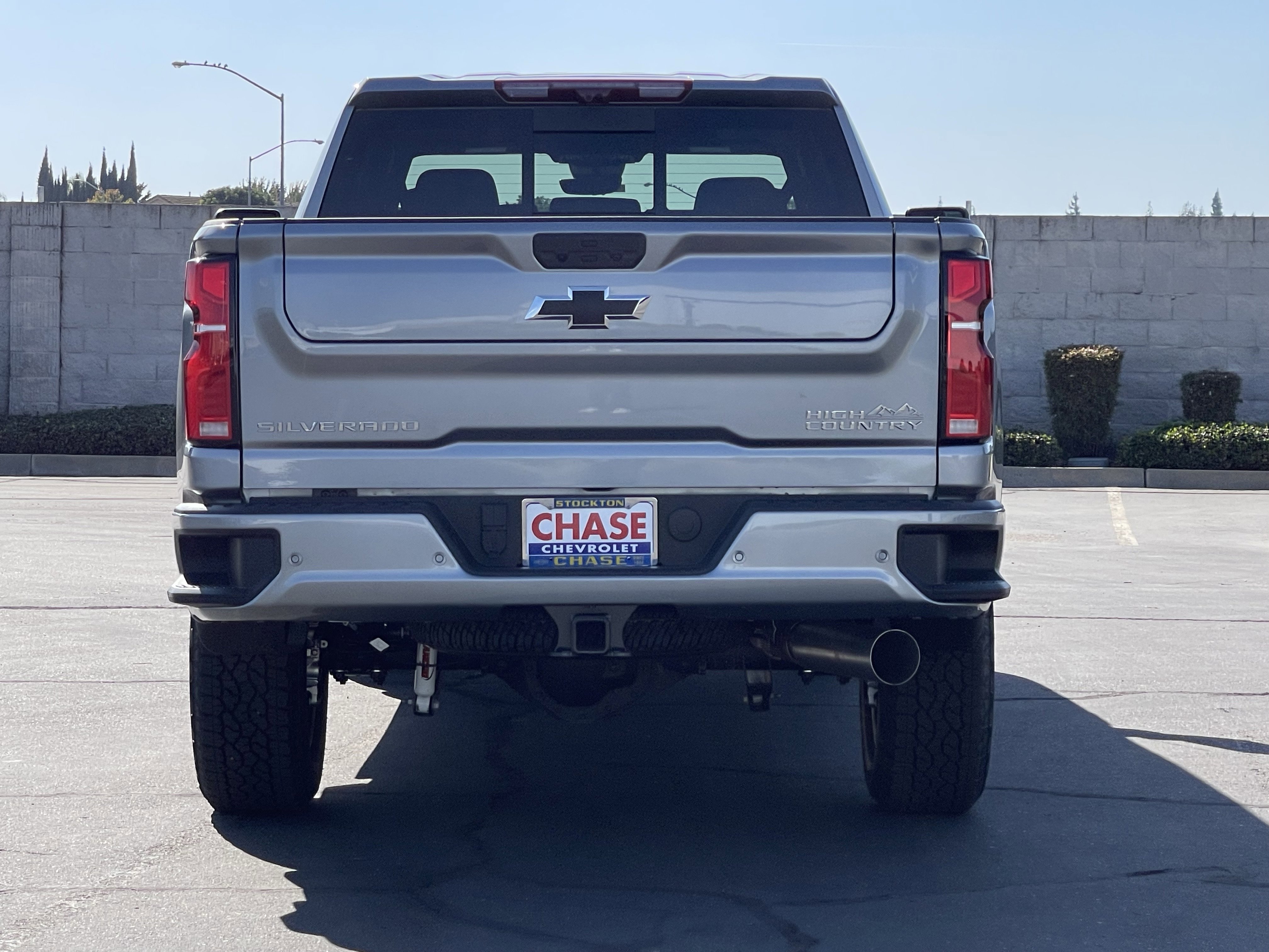 New 2026 Chevrolet Silverado 2500 High Country w/ Technology Package image 7
