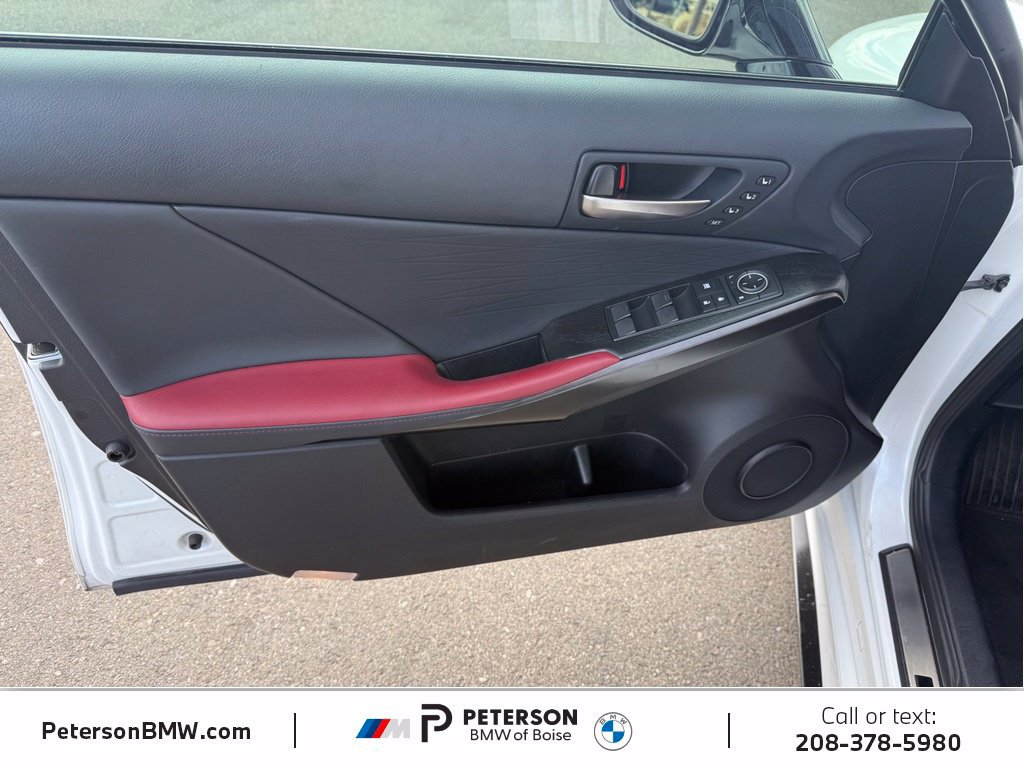 Used 2022 Lexus IS 300 AWD w/ Premium Package image 12