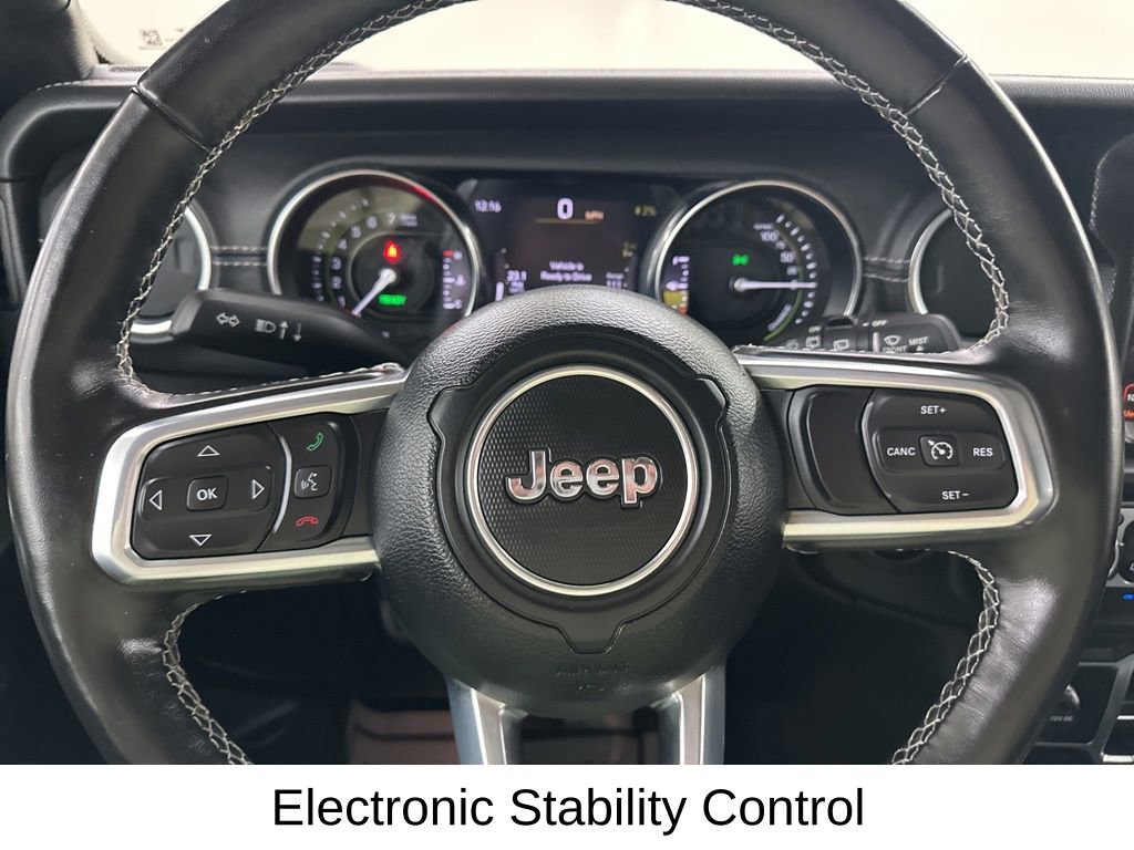 Used 2023 Jeep Wrangler Unlimited Sahara w/ Cold Weather Group image 34