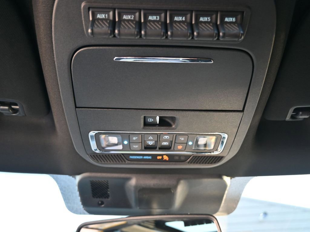 Used 2025 Ford F150 Raptor w/ Equipment Group 803A Raptor R image 49