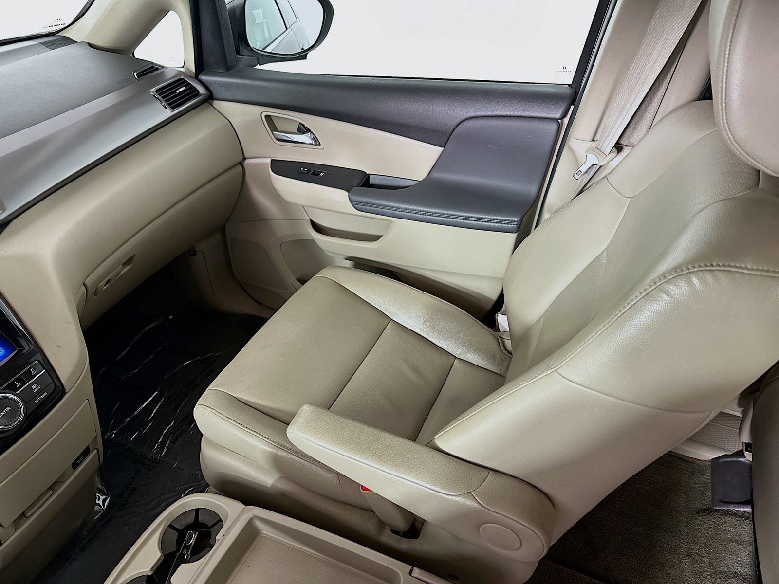 Used 2015 Honda Odyssey EX-L image 24