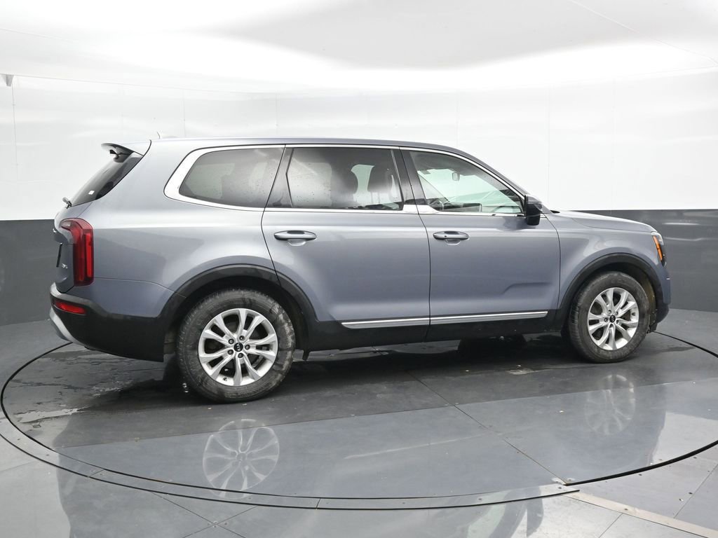 Used 2020 Kia Telluride LX image 3