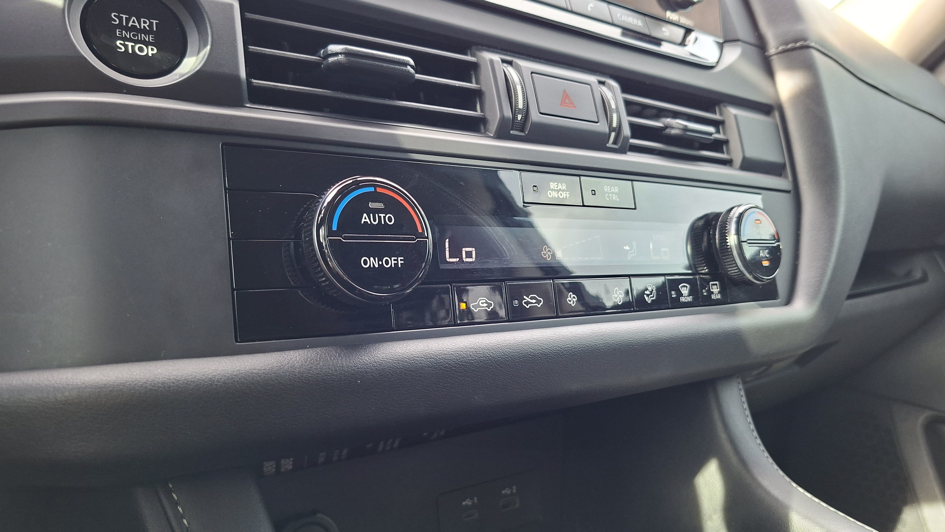 Certified 2025 Nissan Pathfinder S FWD image 15