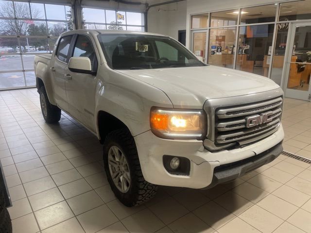 Used 2019 GMC Canyon SLE image 2