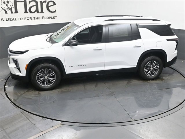 New 2026 Chevrolet Traverse LT w/ LPO, Floor Liner Package image 37