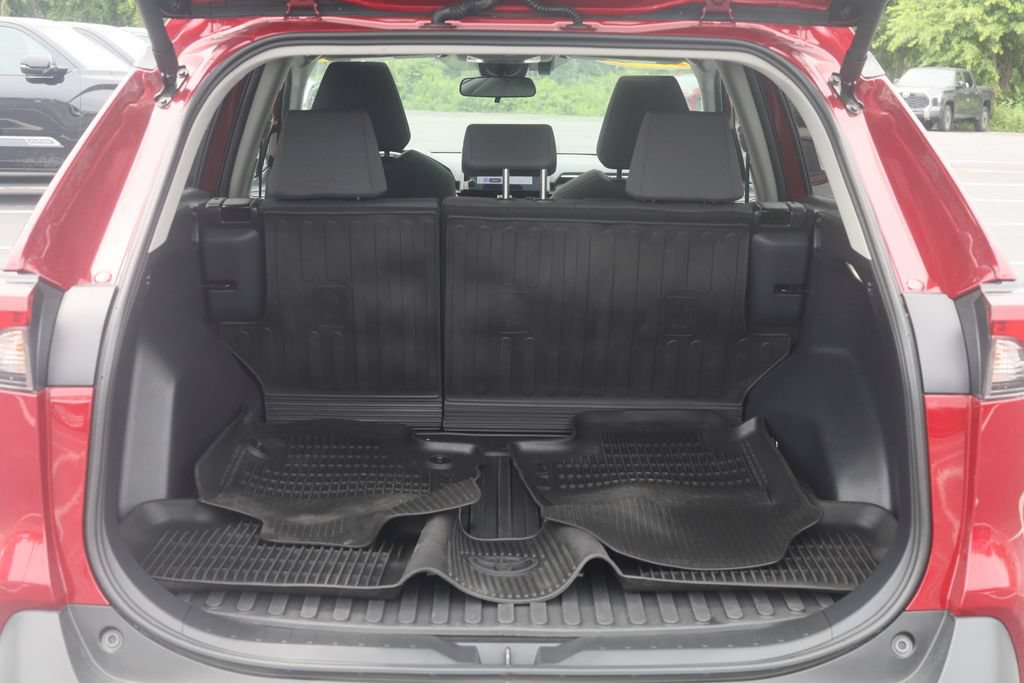 Certified 2025 Toyota RAV4 XLE w/ Convenience Package AWD/4WD image 12