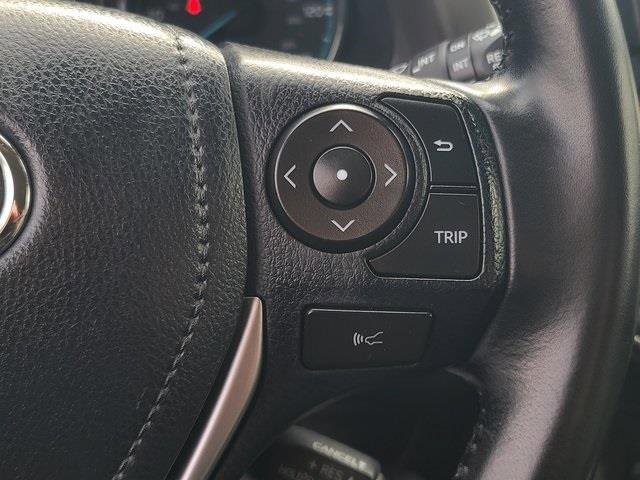 Used 2018 Toyota RAV4 Limited image 29