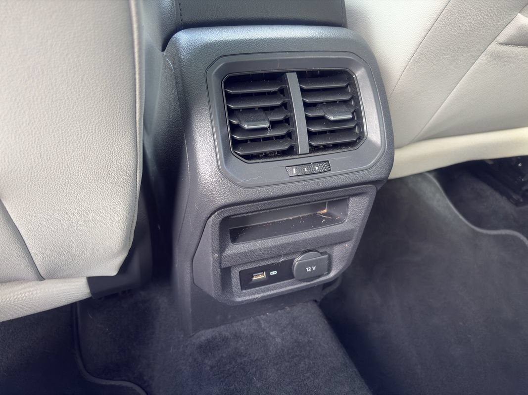 Used 2019 Volkswagen Tiguan SEL AWD/4WD image 20
