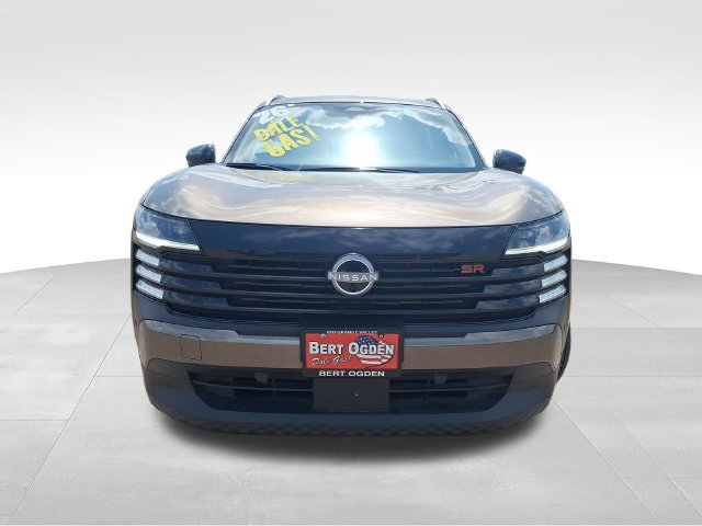 New 2026 Nissan Kicks SR w/ SR Premium Package FWD image 2
