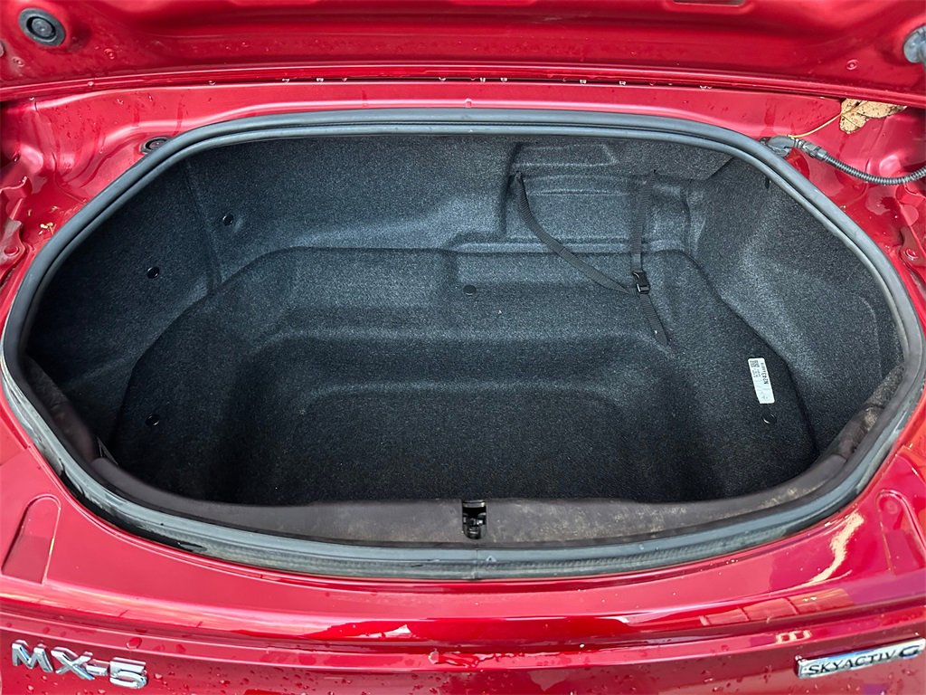 Used 2022 MAZDA MX-5 Miata RF Grand Touring image 12