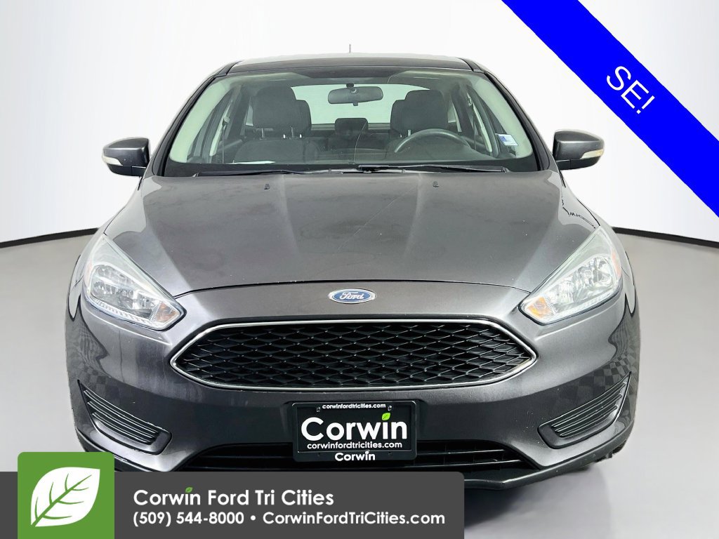Used 2015 Ford Focus SE FWD image 4
