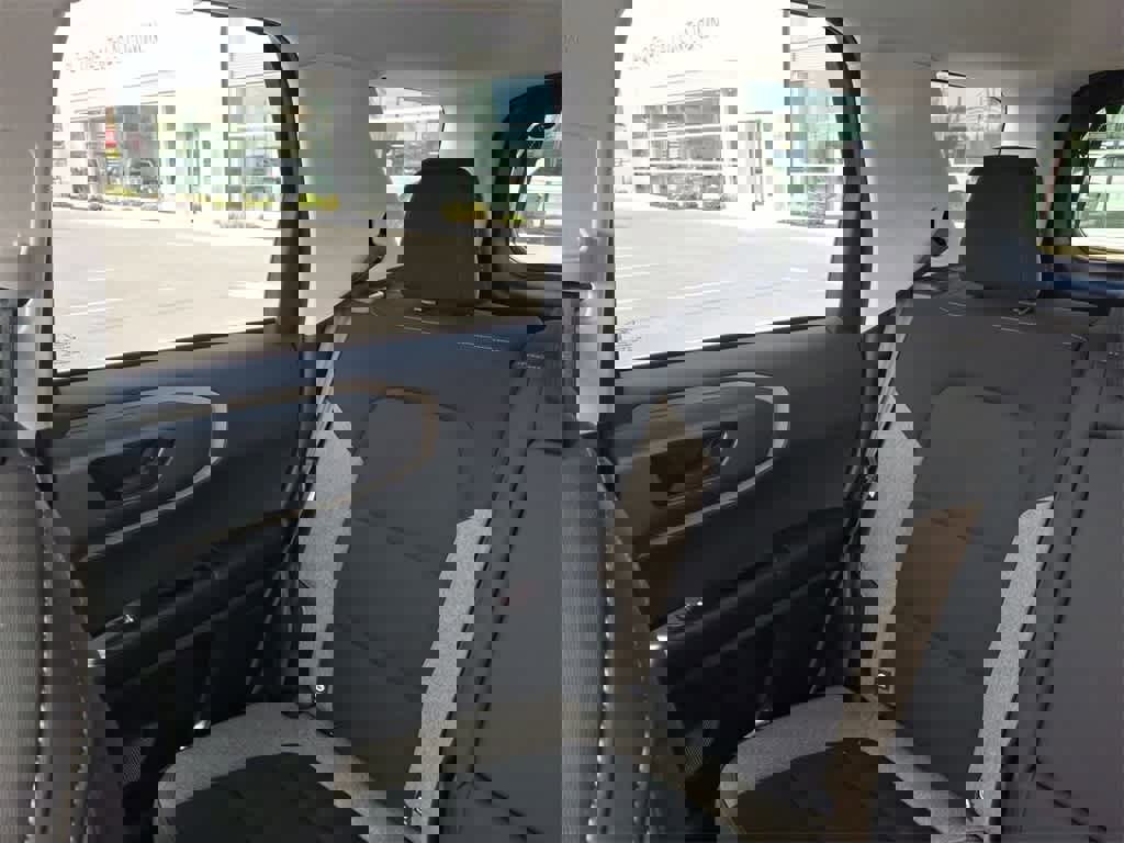 Used 2025 Ford Bronco Sport Big Bend image 12