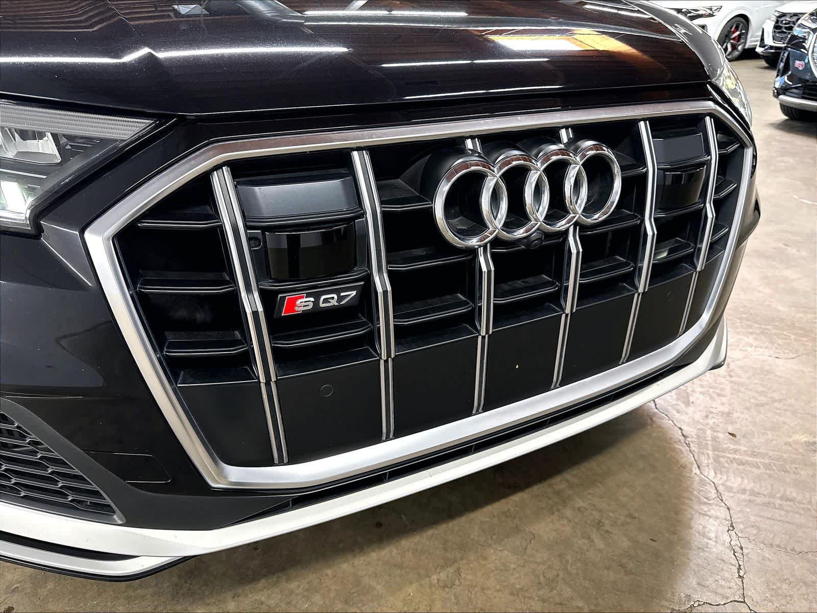 Used 2021 Audi SQ7 Premium Plus w/ Executive Package AWD/4WD image 32