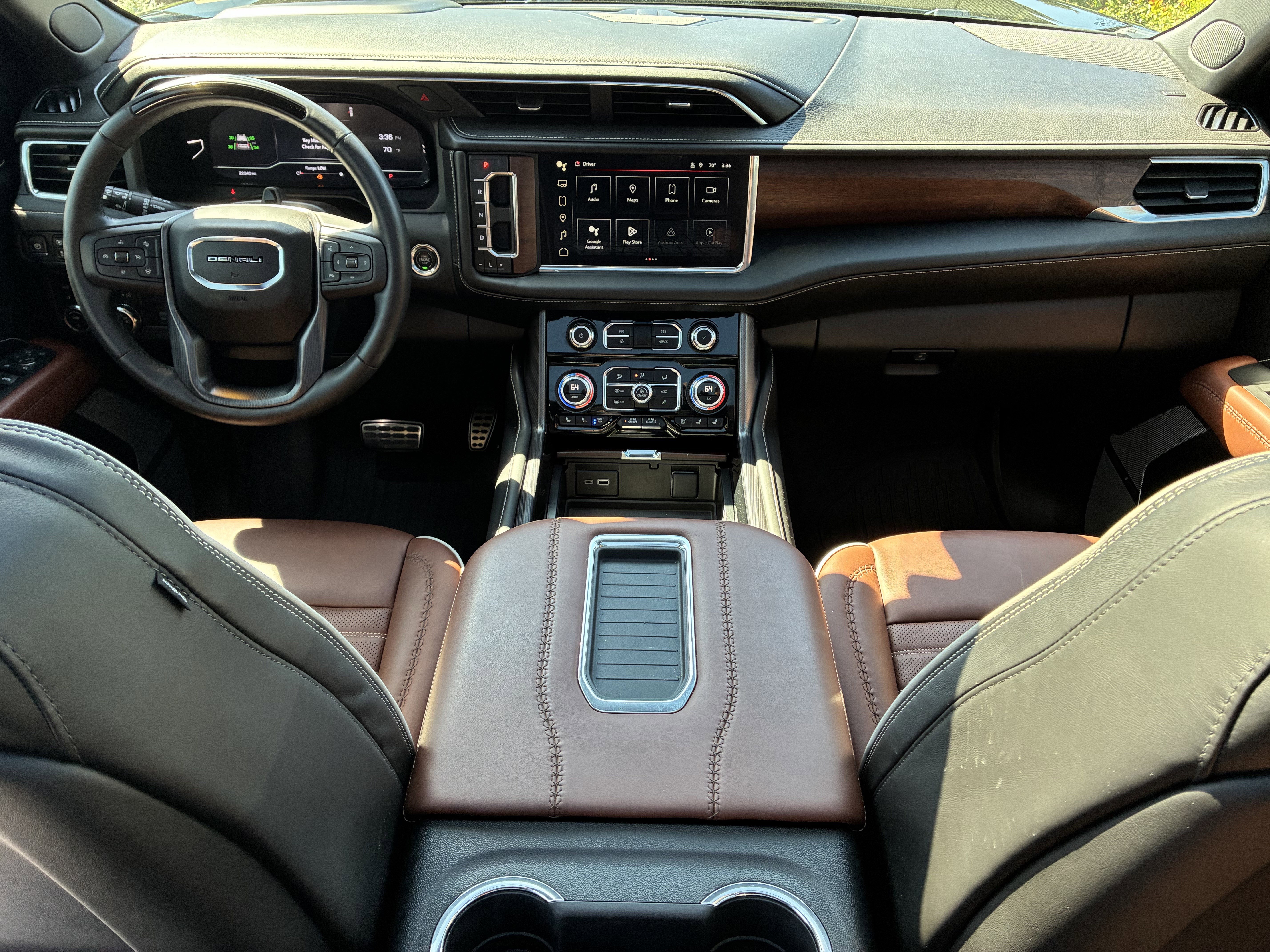 Used 2023 GMC Yukon XL Denali Ultimate image 21