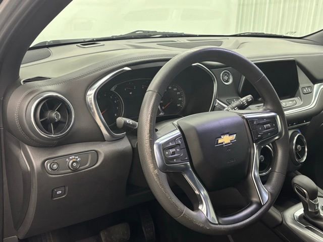 Used 2022 Chevrolet Blazer LT FWD image 17