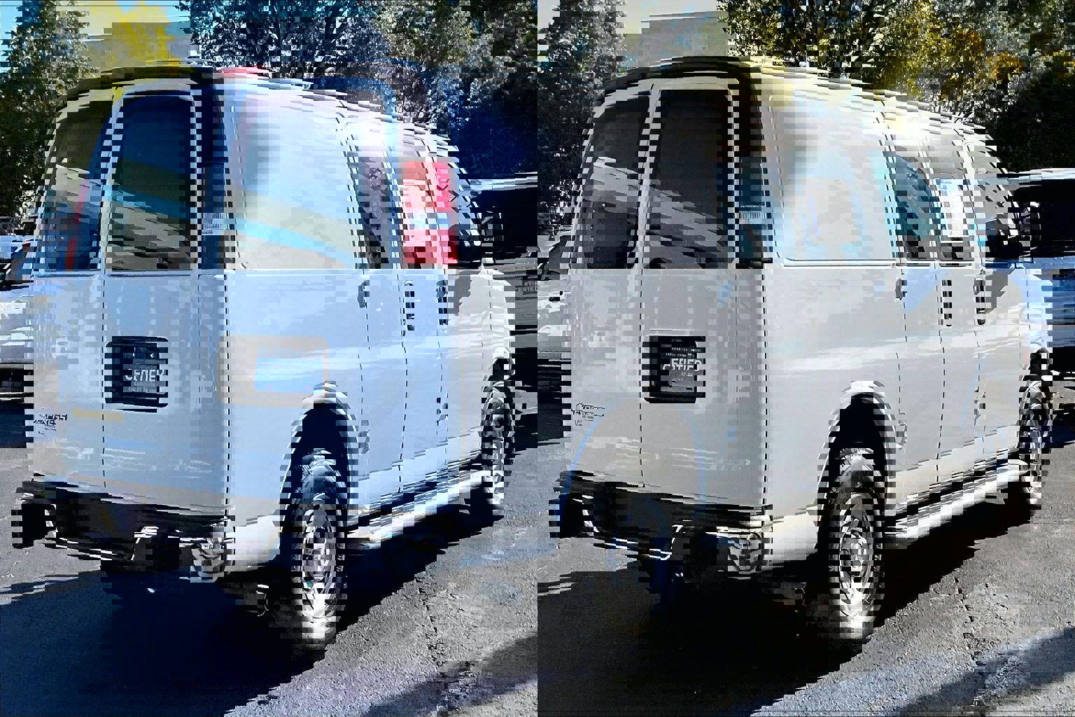 Certified 2024 Chevrolet Express 2500 w/ Driver Convenience Package image 4