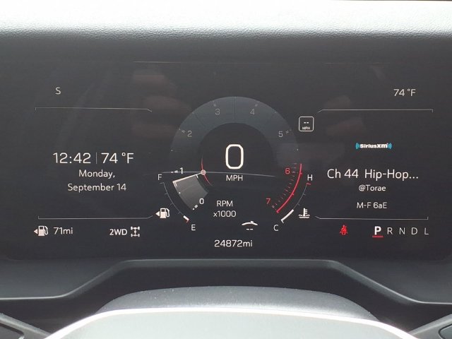 Certified 2024 GMC Acadia Denali w/ LPO, Floor Liner Package AWD/4WD image 22