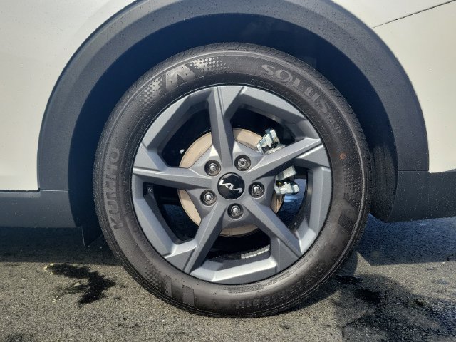 New 2026 Kia K4 FWD image 7