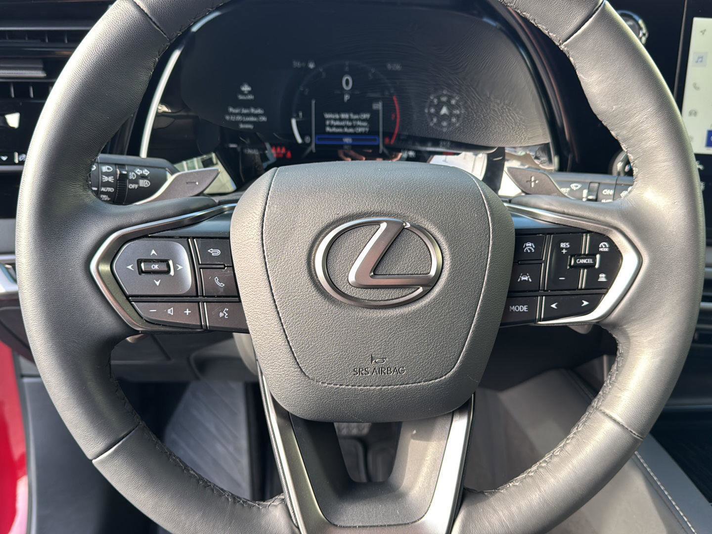 Certified 2025 Lexus RX 350 FWD image 17